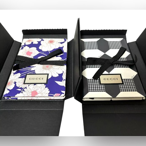 GUCCI 2 Notebook & 2 Tote Bag Sets Notepad Diary floral flower NEW VIP Giveaway - Picture 2 of 6